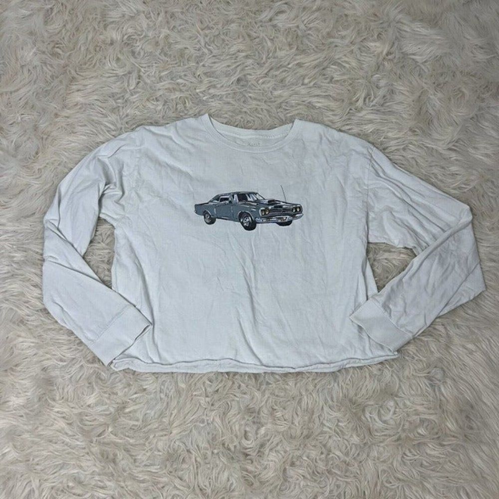 Brandy Melville Womens White Long Sleeve Corey Motor Show 1984 Crop Top Crewneck
